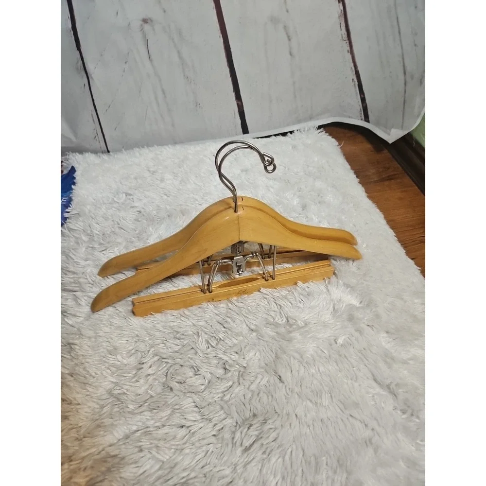 Vintage Setwell Wooden Heavy Duty Suit Valet Hangers -  16